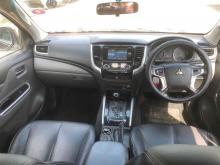 https://riyasewana.com/uploads/mitsubishi-l200-sportero-317421224281.jpg