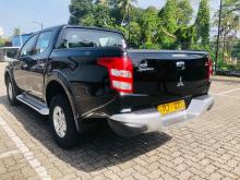 https://riyasewana.com/uploads/mitsubishi-l200-sportero-317421224312.jpg