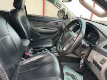 https://riyasewana.com/uploads/mitsubishi-l200-sportero-384941405.jpg