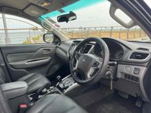 https://riyasewana.com/uploads/mitsubishi-l200-sportero-49230224341.jpg