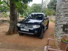 Mitsubishi L200 Sportero 2015 Pickup