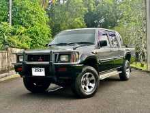 Mitsubishi L200 Strada 1992 Pickup