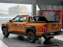 https://riyasewana.com/uploads/mitsubishi-l200-triton-17102318952.jpg