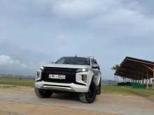 Mitsubishi L200 Triton 2020 Pickup