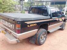 https://riyasewana.com/uploads/mitsubishi-l200-turbo-1996-278524012154.jpg