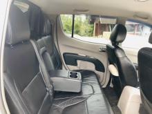 https://riyasewana.com/uploads/mitsubishi-l200-warrior-2610042817265.jpg