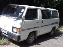 Mitsubishi L300 1981 Van