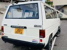 https://riyasewana.com/uploads/mitsubishi-l300-111008384263.jpg