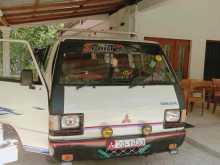 Mitsubishi L300 1984 Van