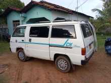 Mitsubishi L300 1979 Van