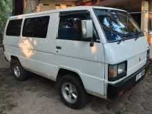 Mitsubishi L300 1983 Van