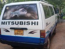 Mitsubishi L300 1981 Van