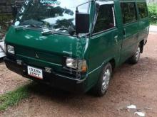 Mitsubishi L300 1982 Van