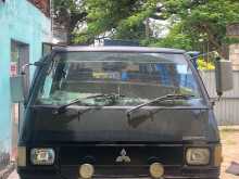Mitsubishi L300 1984 Van