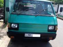 Mitsubishi L300 1983 Van