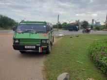 Mitsubishi L300 1985 Van