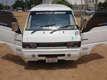 Mitsubishi L300 1984 Van