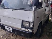 Mitsubishi L300 1980 Van