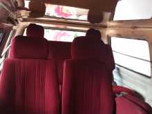 https://riyasewana.com/uploads/mitsubishi-l300-141740004373.jpg