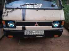 Mitsubishi L300 1981 Van