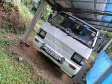 Mitsubishi L300 1986 Van