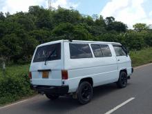 Mitsubishi L300 1983 Van
