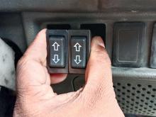 https://riyasewana.com/uploads/mitsubishi-l300-15918286754.jpg