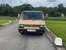 Mitsubishi L300 1986 Van