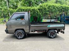 https://riyasewana.com/uploads/mitsubishi-l300-1613531424955.jpg