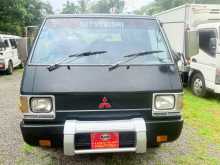 Mitsubishi L300 1981 Van