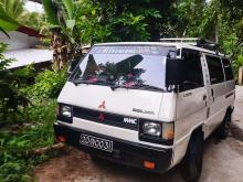 Mitsubishi L300 1981 Van