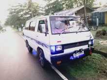 Mitsubishi L300 1984 Van