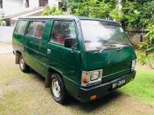 Mitsubishi L300 1986 Van