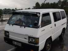 Mitsubishi L300 1988 Van