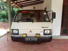 Mitsubishi L300 1983 Van