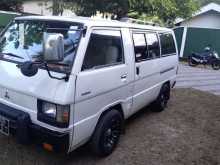 Mitsubishi L300 1985 Van