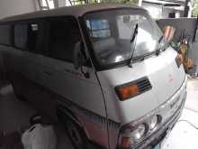Mitsubishi L300 1976 Van