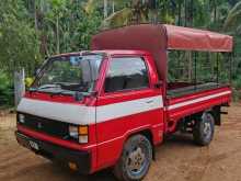 Mitsubishi L300 1980 Lorry