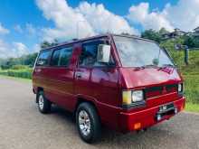 Mitsubishi L300 1980 Van