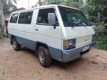 Mitsubishi L300 1980 Van