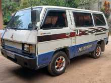 https://riyasewana.com/uploads/mitsubishi-l300-1981-1212174612872.jpg