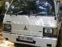 Mitsubishi L300 1981 Van