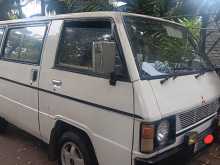 Mitsubishi L300 1981 Van