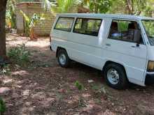 Mitsubishi L300 1981 Van