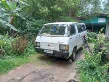 Mitsubishi L300 1981 Van