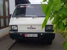https://riyasewana.com/uploads/mitsubishi-l300-1982-1312210512782.jpg