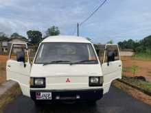 Mitsubishi L300 1982 Van