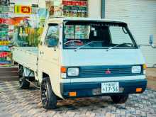 Mitsubishi L300 1982 Lorry