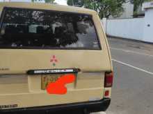 https://riyasewana.com/uploads/mitsubishi-l300-1982-67005712174.jpg