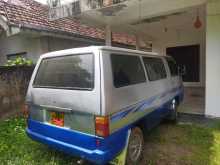 Mitsubishi L300 1982 Van